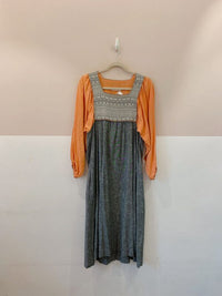 Vestido midi peito bordado Julia Golldenzon M
