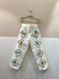 Calça off aplicações Lo De Loui 34