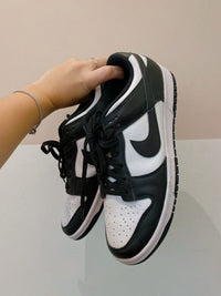 Tênis dunk low panda Nike 38