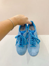 Tênis Adidas gazelle azul 35