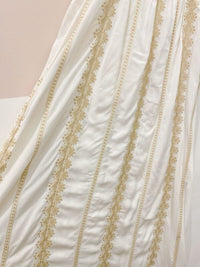 Vestido midi branco bordado Ideologic G