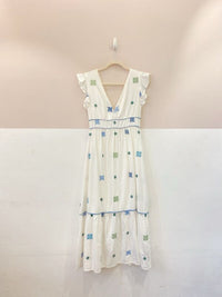 Vestido off white bordado Manu Manu 38