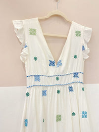 Vestido off white bordado Manu Manu 38