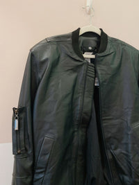 Jaqueta oversized couro preta Kor Collection 36