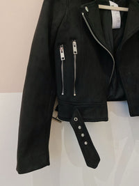 Jaqueta suede preta fivelas Zara PP