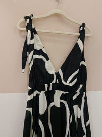 Vestido midi estampado p&amp;b Farm P