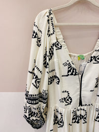 Vestido longo p&amp;b tigres Farm G