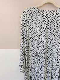 Vestido midi branco poás Zara GG