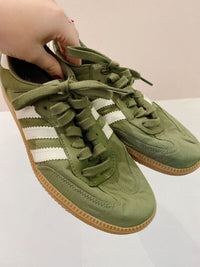 Tênis musgo samba Adidas 36