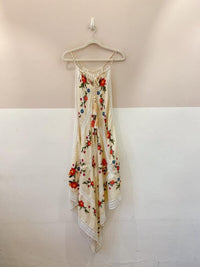 Vestido midi bege floral renda Farm P