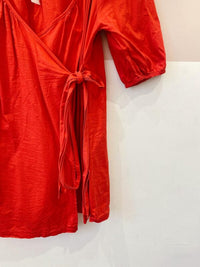Vestido curto envelope Amaro M