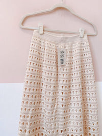 Saia midi crochet bege Amisis M