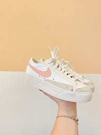 Tênis off Nike 37