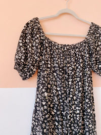Vestido preto florido Animale 36